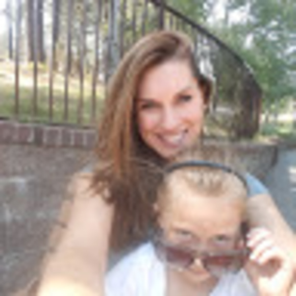 Meet your Posher, Rebecca - Picture 1 of 1